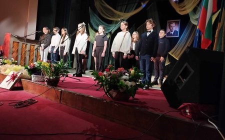 СУ „Асен Златаров“ в Шабла отбеляза 140-годишнината от рождението на патрона си