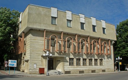 Специална автобусна линия до Гробищния парк за Месопустна Задушница  организират от Община Тервел