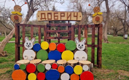Пролетен фото кът в Градския парк на Добрич
