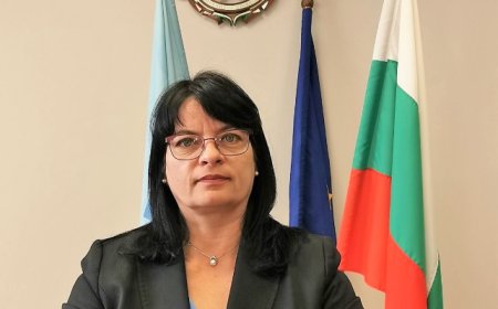 Кметът на Каварна Елена Балтаджиева поздрави ромската общност по повод 8 април