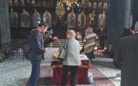 Панихида в памет на загиналите и пострадалите при трудови злополуки бе отслужена днес