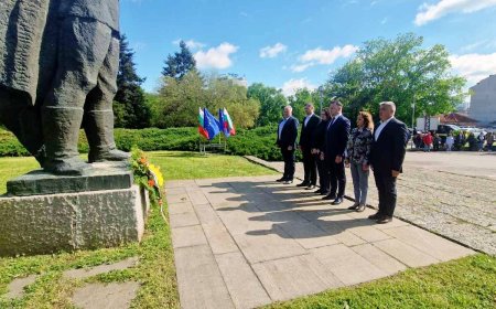 Добрич отбеляза Деня на Европа и 80 години от победата над нацизма