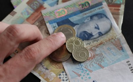 НСИ: През април се отчита поевтиняване на стоките и услугите