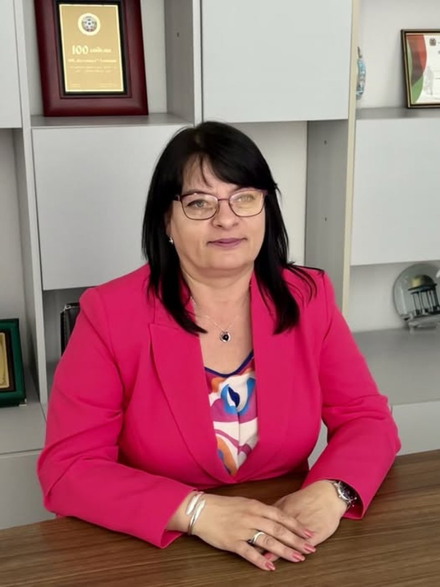 Елена Балтаджиева:  Нека всички да почувстваме красотата на празника със сърцата си
