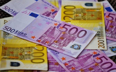 ЕК: България е готова да приеме еврото от 1 януари 2026 г.