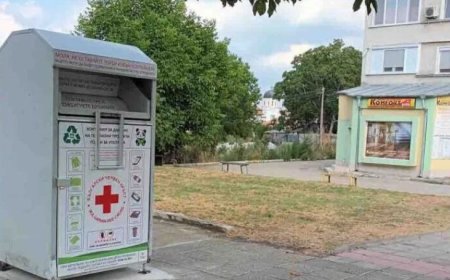 Два тона употребявани дрехи предаде община Генерал Тошево