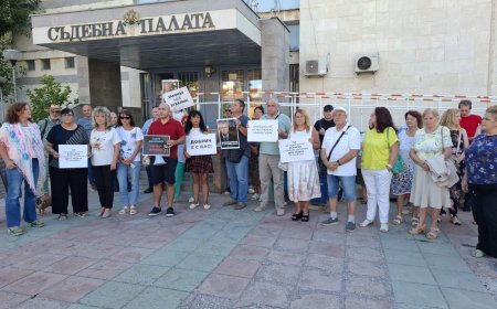 И в Добрич протестираха срещу "избирателното правосъдие"
