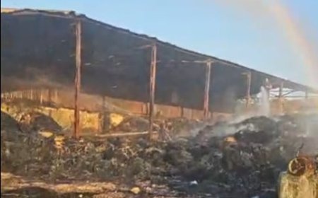 Пожарът в село Вранино е унищожил сеновал и покривна конструкция