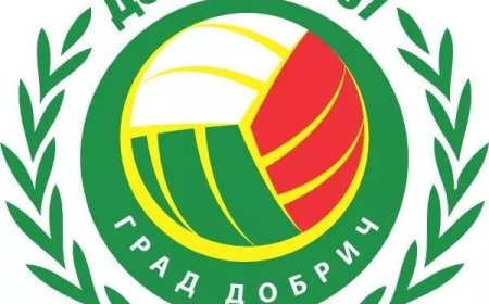 16-годишният Георги Бойчев и капитанът Стефан Георгиев остават в „Добруджа 07“