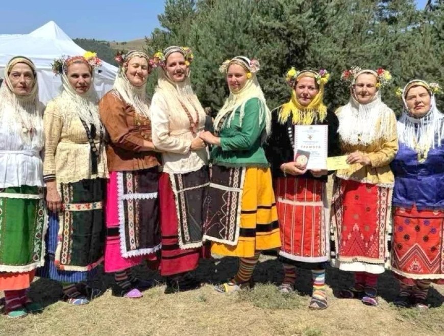 Златен триумф за добруджанския фолклор в Копривщица