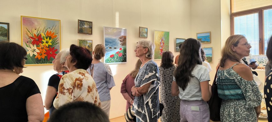 В Каварна откриха  изложба-живопис на д-р Гюняр Мердан