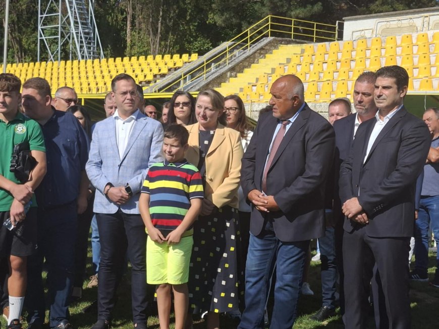 Започва изграждане на осветлението на стадиона в Добрич