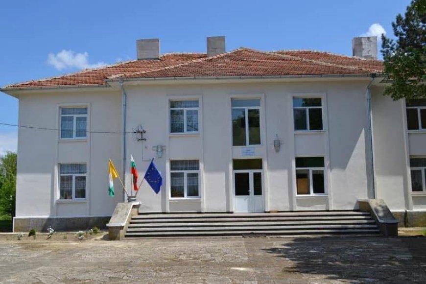 Добрево посреща своя празник с музика и заря на 27 август