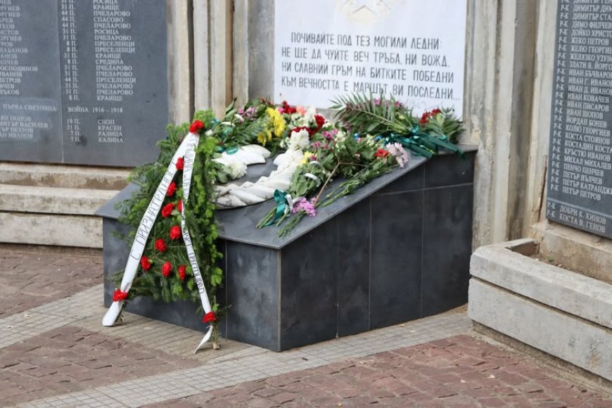 Поклонение по повод 80 години от участието на България във Втората световна война в Генерал Тошево