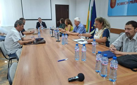 Александър Иванов и Енчо Малев са предложенията на комисията за избор на почетен гражданин на Добрич