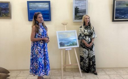 Наталия Димитрова с  изложбата „Моят свят“ в Каварна