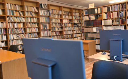 Шест нови компютъризирани работни места за потребители в Библиотеката в Добрич