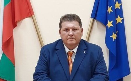 Областният управител на Добрич отправи поздрав по повод 85 години от връщането на Южна Добруджа