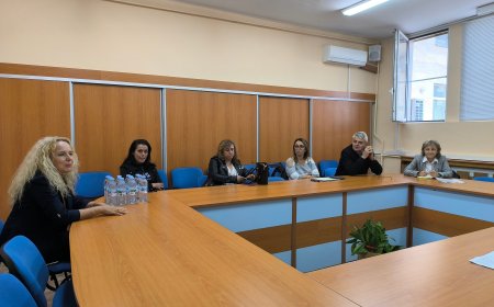 Проф. Ал. Оскар и част от екипа му ще извършат профилактични прегледи на деца в Добрич