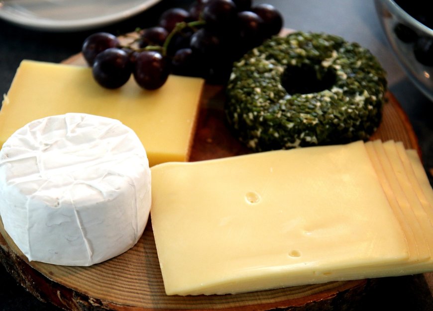 Имитиращи млечни продукти масово се предлагат на българския пазар