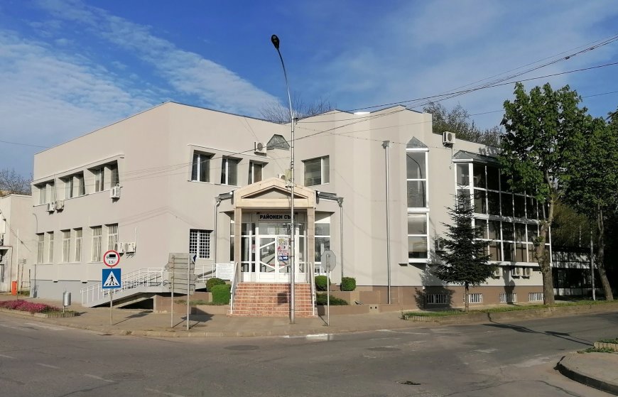 Районният съд в Генерал Тошево задържа под стража двама пакистанци