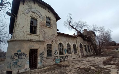 Областният управител предлага старата жп гара да бъде прехвърлена на Общината
