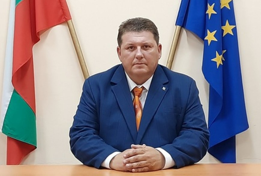 Областният управител с поздрав за 12 октомври
