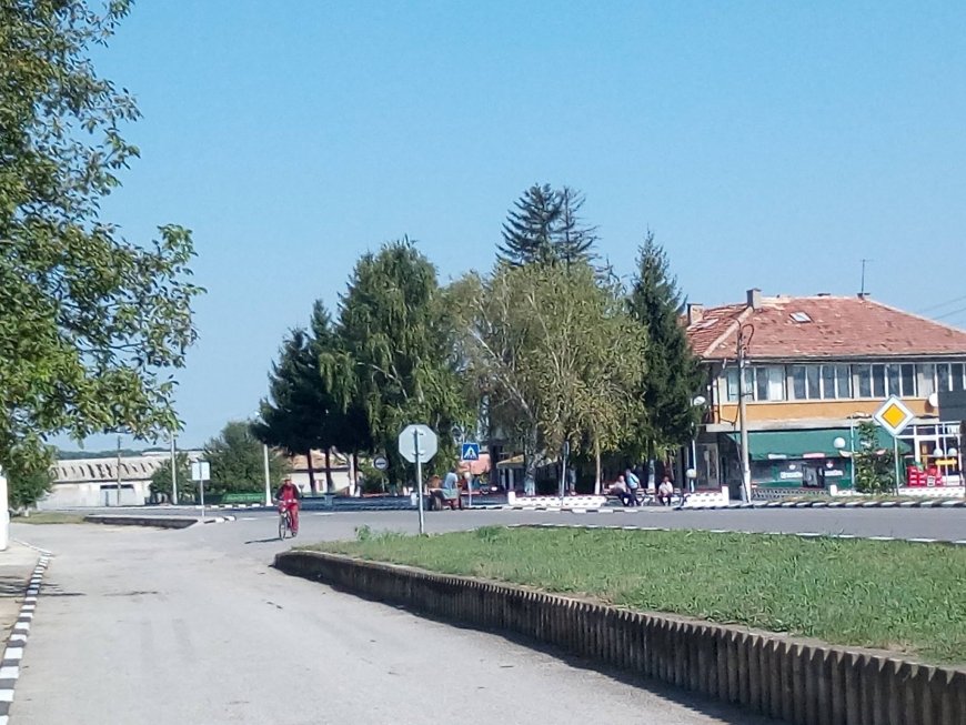 Ще рехабилитират улица в с. Коларци по проект