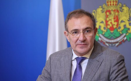 Обезщетението за втората година от майчинството се покачва от 780 лева на 900 лева