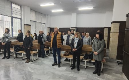 Нови съдебни заседатели положиха клетва в Районния съд в Добрич