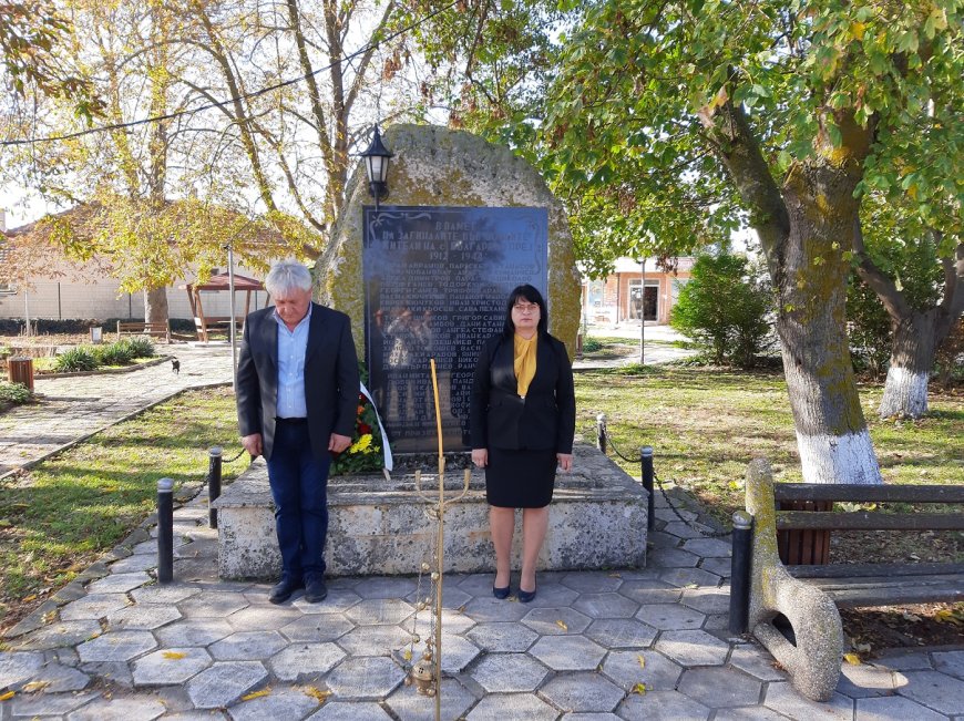 в Българево отслужиха заупокойна молитва за Архангелова задушница