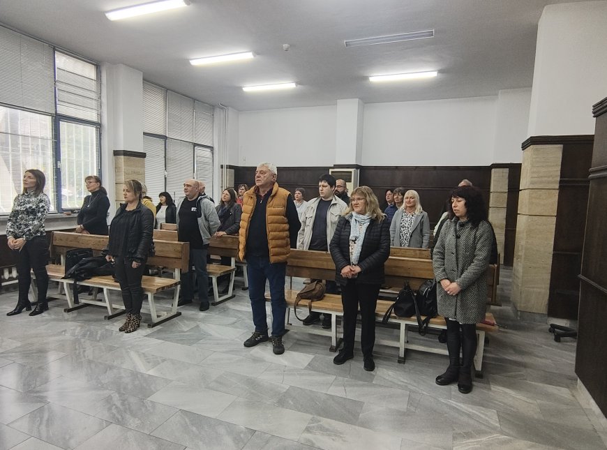 Нови съдебни заседатели положиха клетва в Районния съд в Добрич