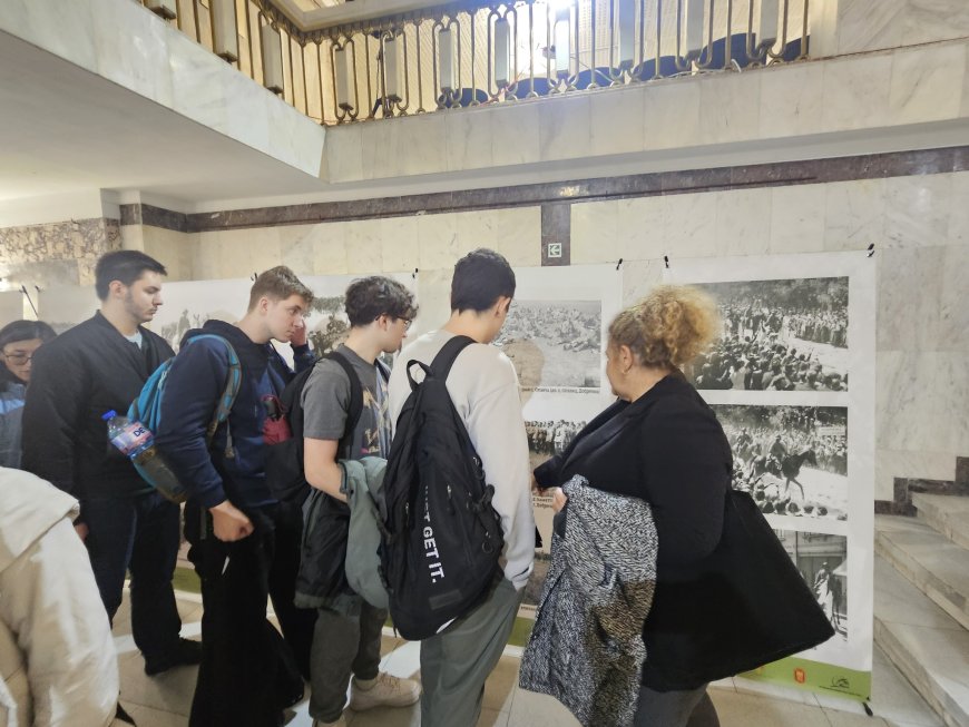 Фотодокументална изложба „Възвръщането на Южна Добруджа“ в библиотеката в Добрич