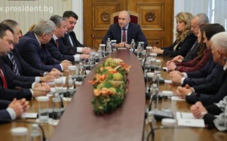 Продължават консултациите при Президента