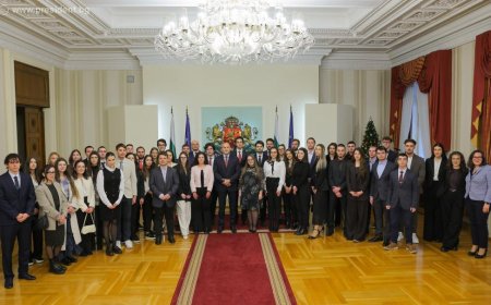 Румен Радев: Младите хора на България притежават чувство за достойнство и дълг, което заявиха смело и открито