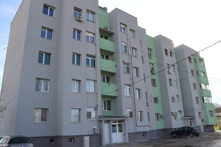 Още една жилищна сграда в Генерал Тошево е санирана