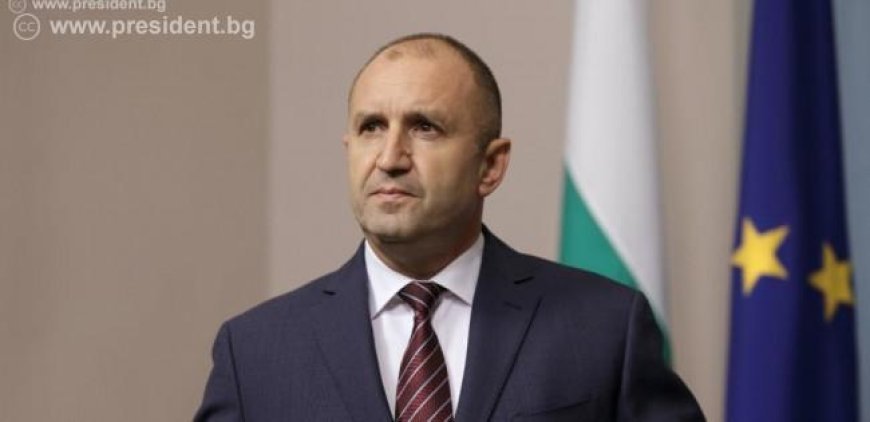 Румен Радев връчва утре втория  мандат за съставяне на правителство