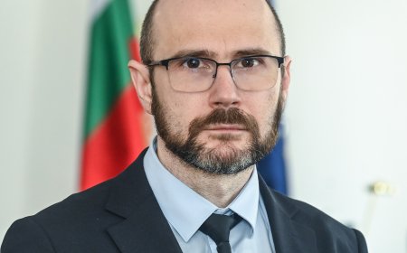 Министърът на правосъдието Андрей Янкулов свиква заседание на ВСС, за да смени главния прокурор