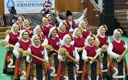 „Фолклорна плетеница“ събра Добруджа в една сцена от ритъм, традиция и емоция