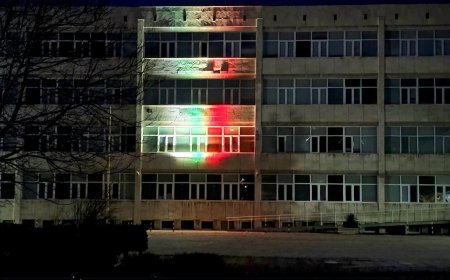 Училища в Добрич ще светнат в цветовете на българския трикольор по повод 3 март