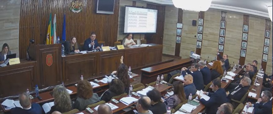 Общинските съветници отмениха свое решение за промяна на статута на парцел в централната част на Добрич