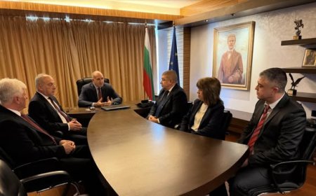 Румен Радев се регистрира за изборите с коалиция "Прогресивна България"