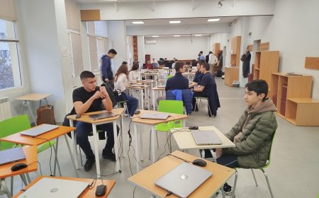 Ученик от XI клас на СУ“Димитър Талев“ част от разширения национален отбор на България за Международната олимпиада по изкуствен интелект