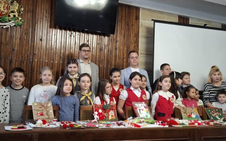 Наградиха децата, изработили най-красивите мартеници и пана