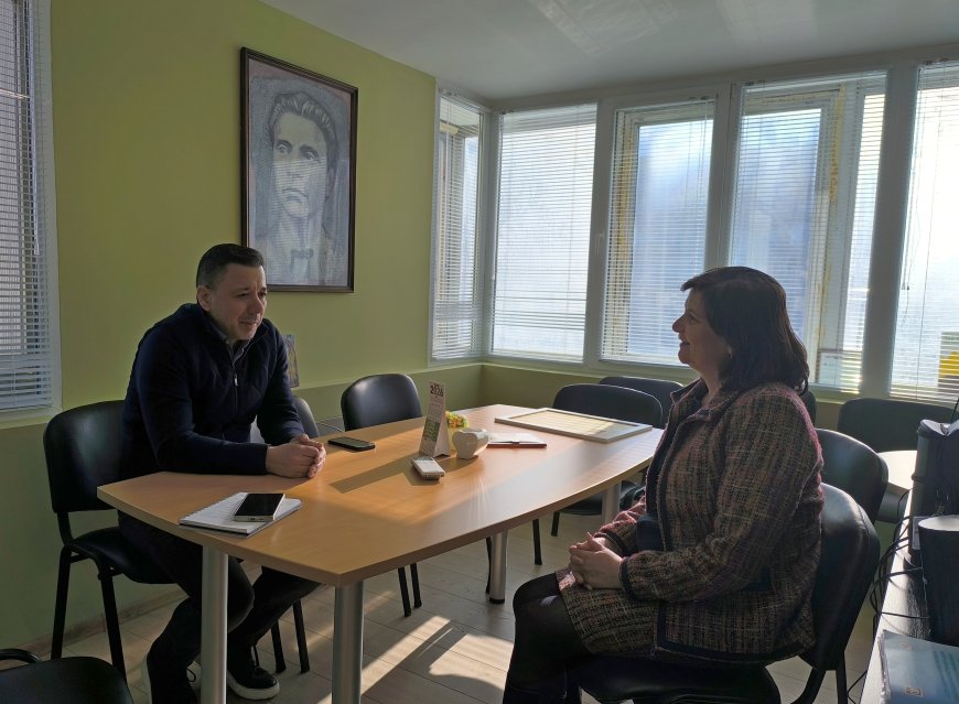 Областният управител и началникът на РУО Добрич обсъдиха подготовката на изборите