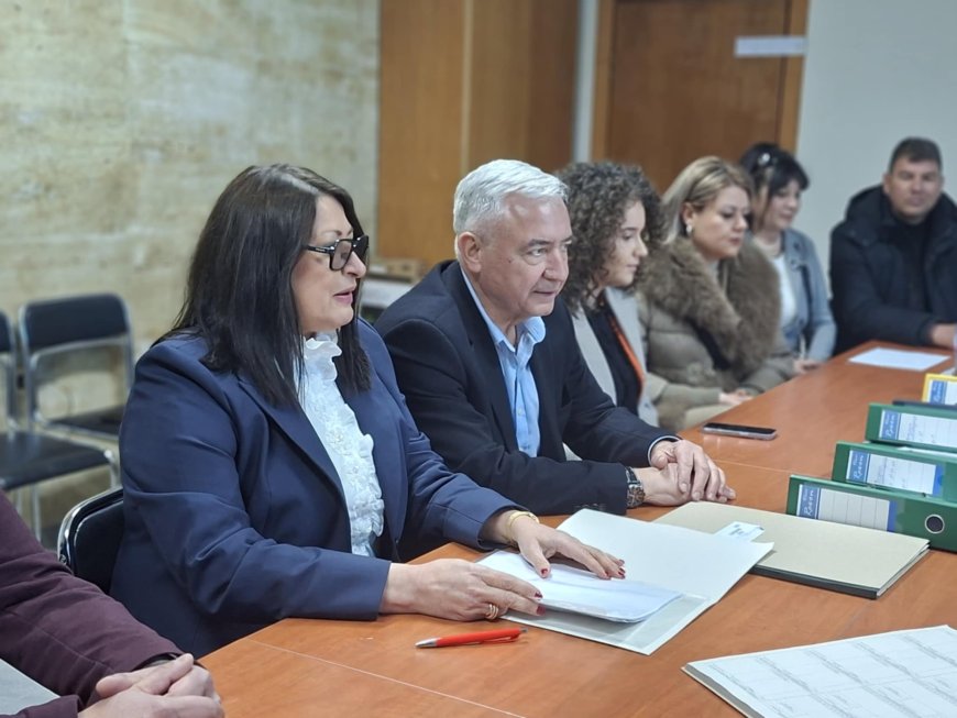 БСП-Обединена левица регистрира листата си за участие в изборите на 19 април