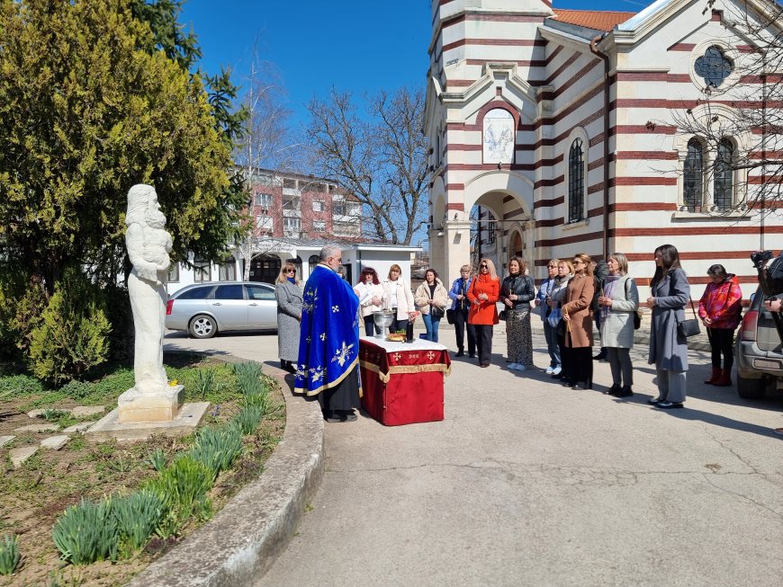 С водосвет на Благовещение „Майчина грижа“ даде символично начало на отбелязването на юбилейна годишнина на сдружението