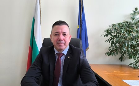 Асен Атанасов: Нека Възкресението ни направи по-добри, по-милосърдни и по-единни