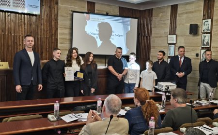 Михаил Боев от клуб по кикбокс „Десант” е спортист на месец на март на Добрич