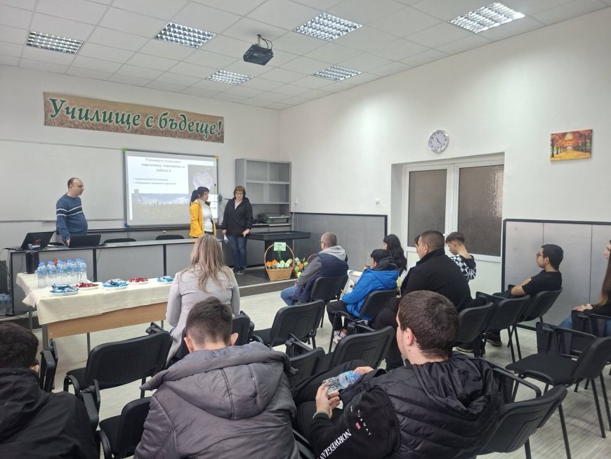 „Ден на отворените врати“ се проведе в ПГАС